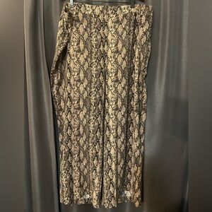 Ava & Viv Black and Cream Snake Print Jumpsuit